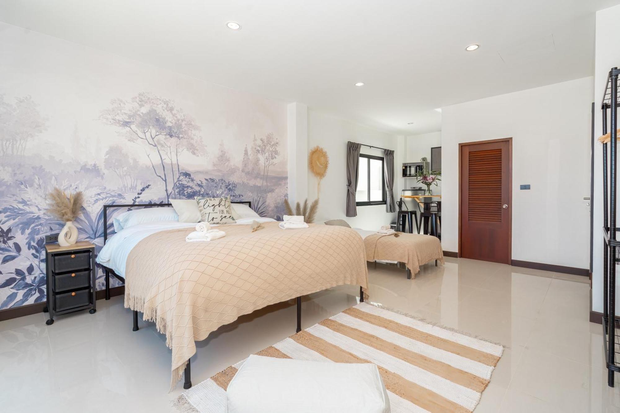 Mitsu Guesthouse Karon Bagian luar foto